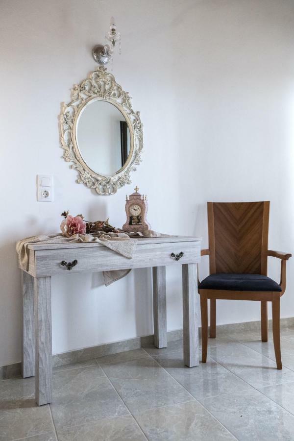 Studio Galatia, In The Heart Of Kamilari Exterior foto